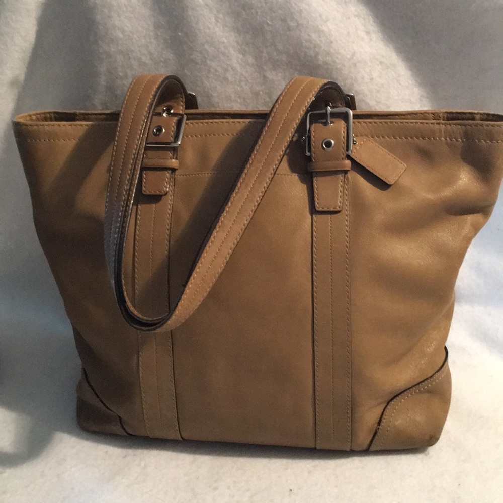 Vintage Coach purse 👜 hampton leather F11202